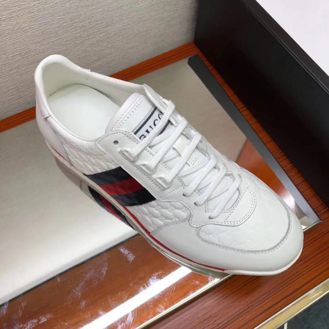 Men's men's shoes 💰440 [New style] 🎍🎍Gucci - the same model as the classic Gucci popular casual shoes counter, size: 38-45 imported cowhide upper ➕ imported cotton sheepskin, high-density latex pad for the feet, rubber outsole, best-selling hot 🔥